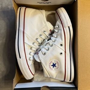 Women’s Converse Chuck Taylor Madison Mid Sneakers White